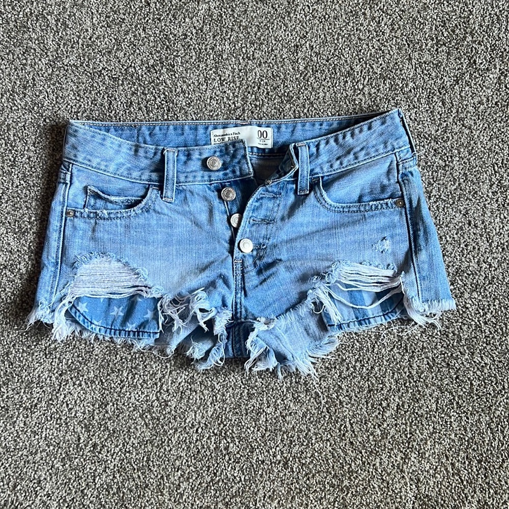 Jean shorts with American flag pockets